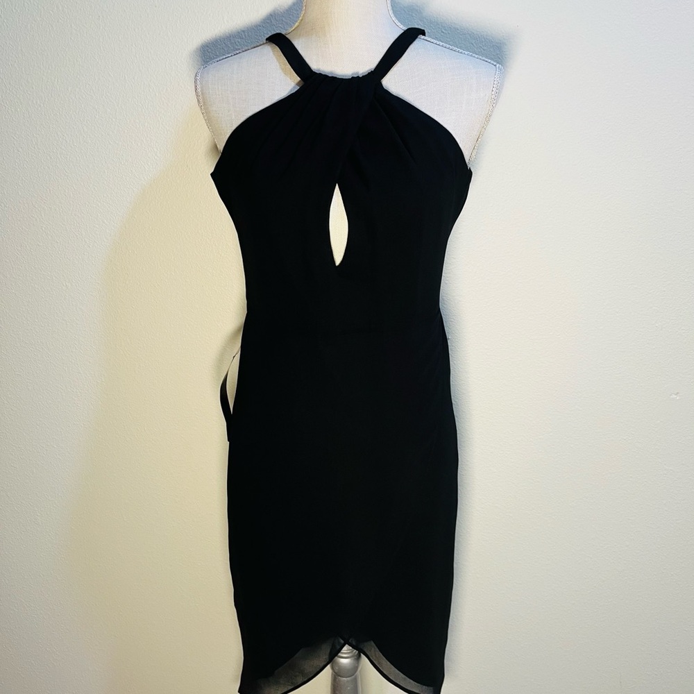 Bebe Elegant Choker Dress Tulip Neckline SIZE O NWT